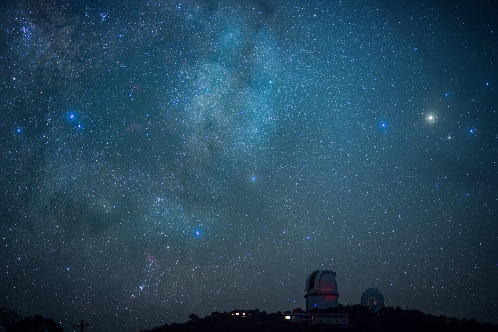 stargazing night sky without light pollution timelapse
